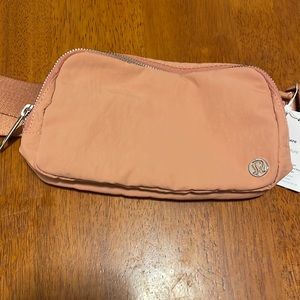 Lululemon Everywhere Belt Bag.